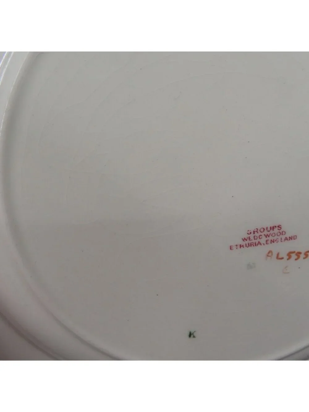 Wedgwood Ethuria England AL5557 Oriental Flower Floral Bird Scallop Edge Plate